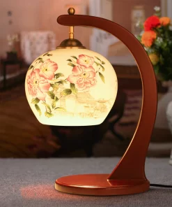 ĐÈN BÀN THÂN GỖ KIỂU TRUNG HOA